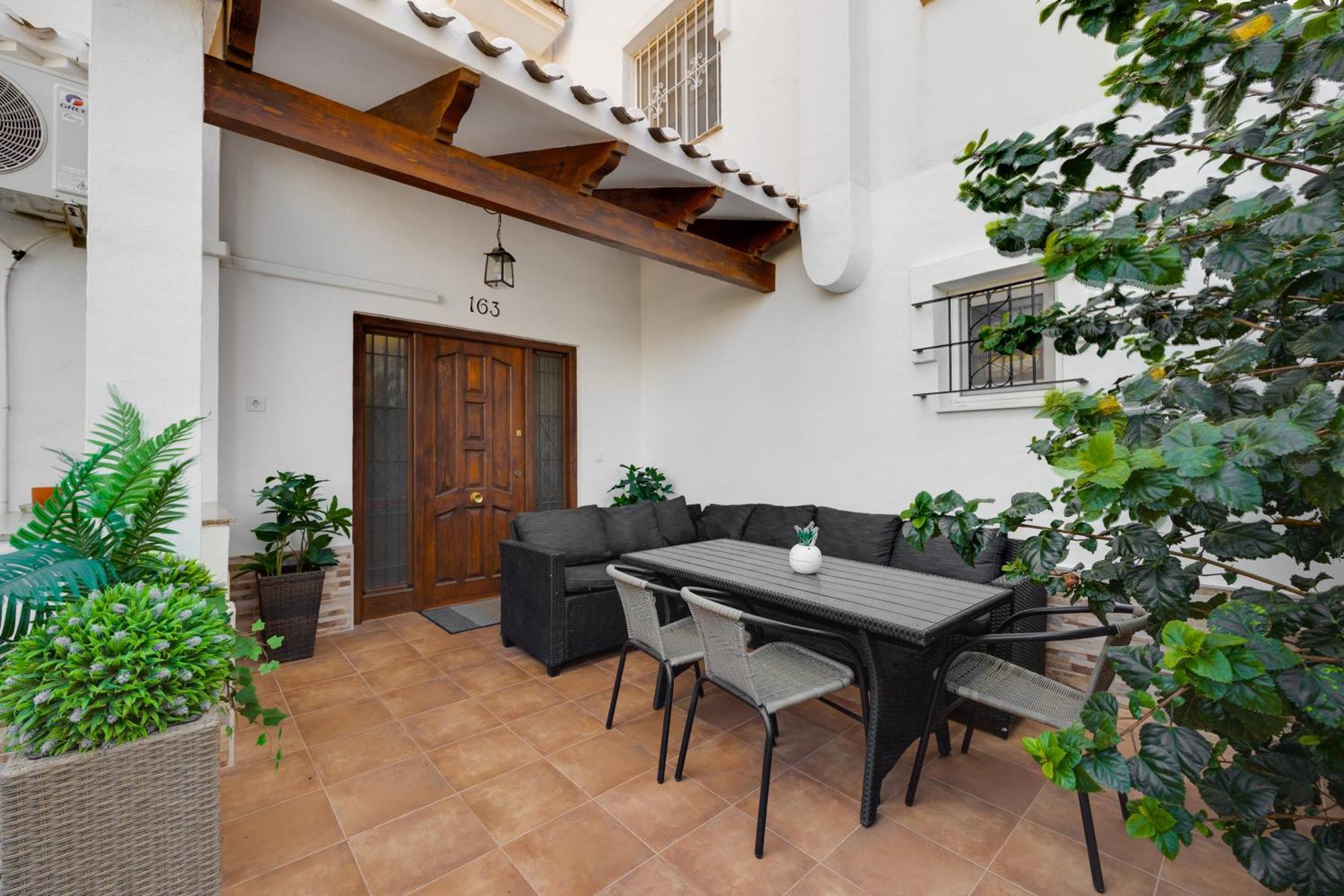 Cb Living - Cozy Condo With Patio, Playa Flamenca Dehesa de Campoamor  Dış mekan fotoğraf