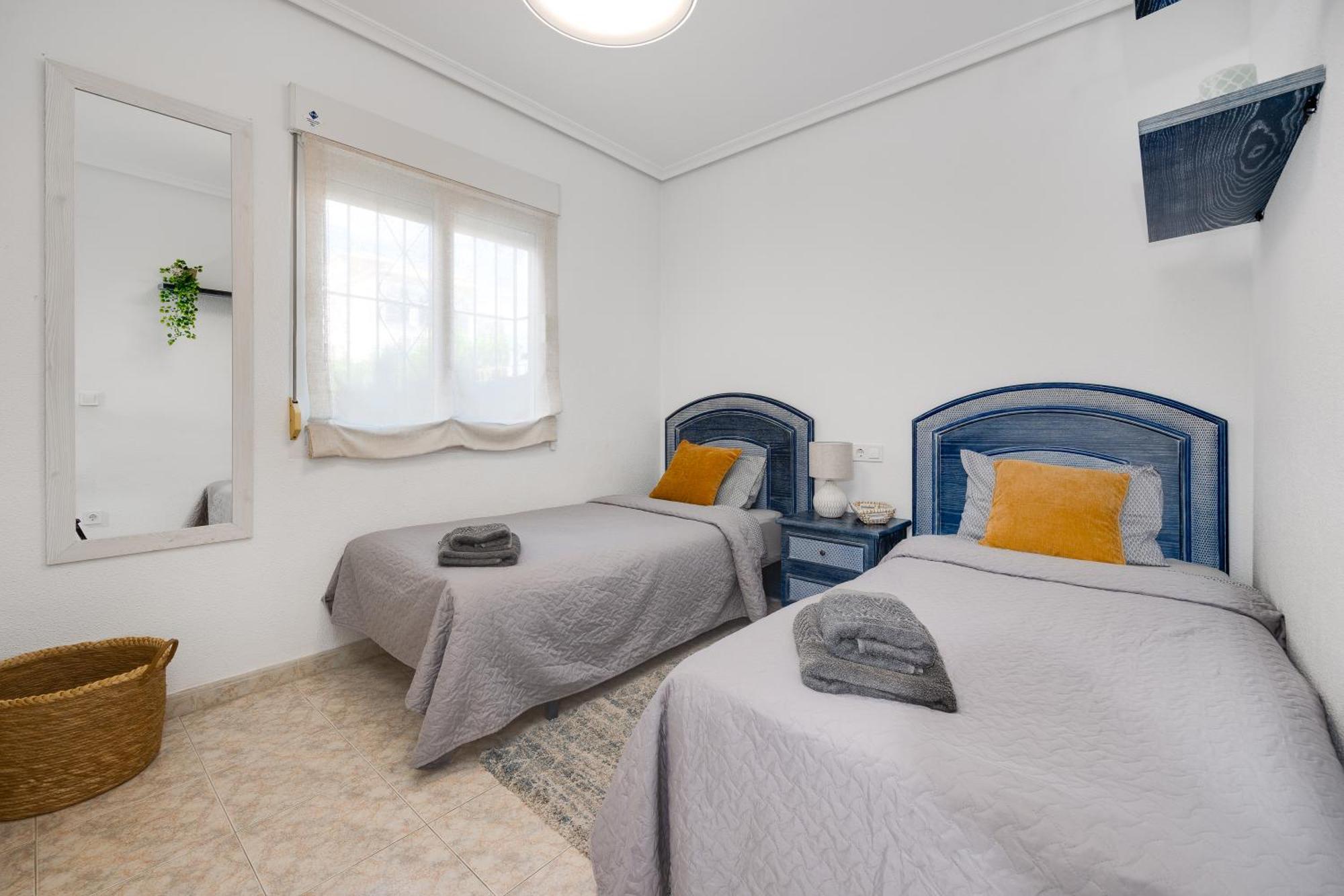 Cb Living - Cozy Condo With Patio, Playa Flamenca Dehesa de Campoamor  Dış mekan fotoğraf